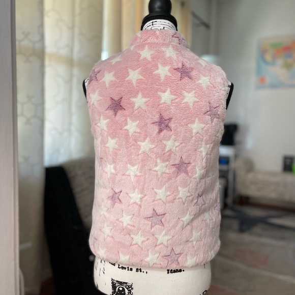 EUC Girl’s Size Large Epic Threads Reversible Puffer Vest Girl’s Aged 10-12 Yrs - Picture 6 of 12